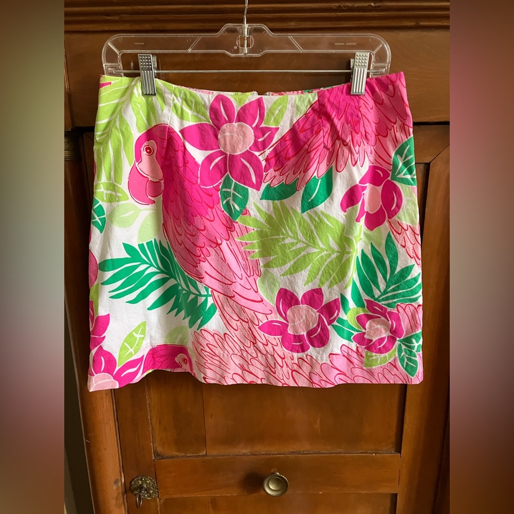 Lilly Pulitzer white label mini skirt in pink/green toucan print Sz 10